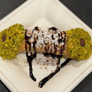 Sicilian Cannoli